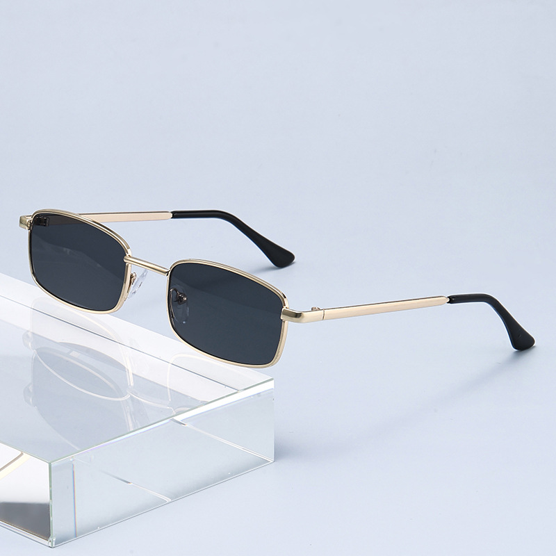 Fashion Punk Sunglasses Women  - đánh giá và giá Vintage Fashion Glasses
