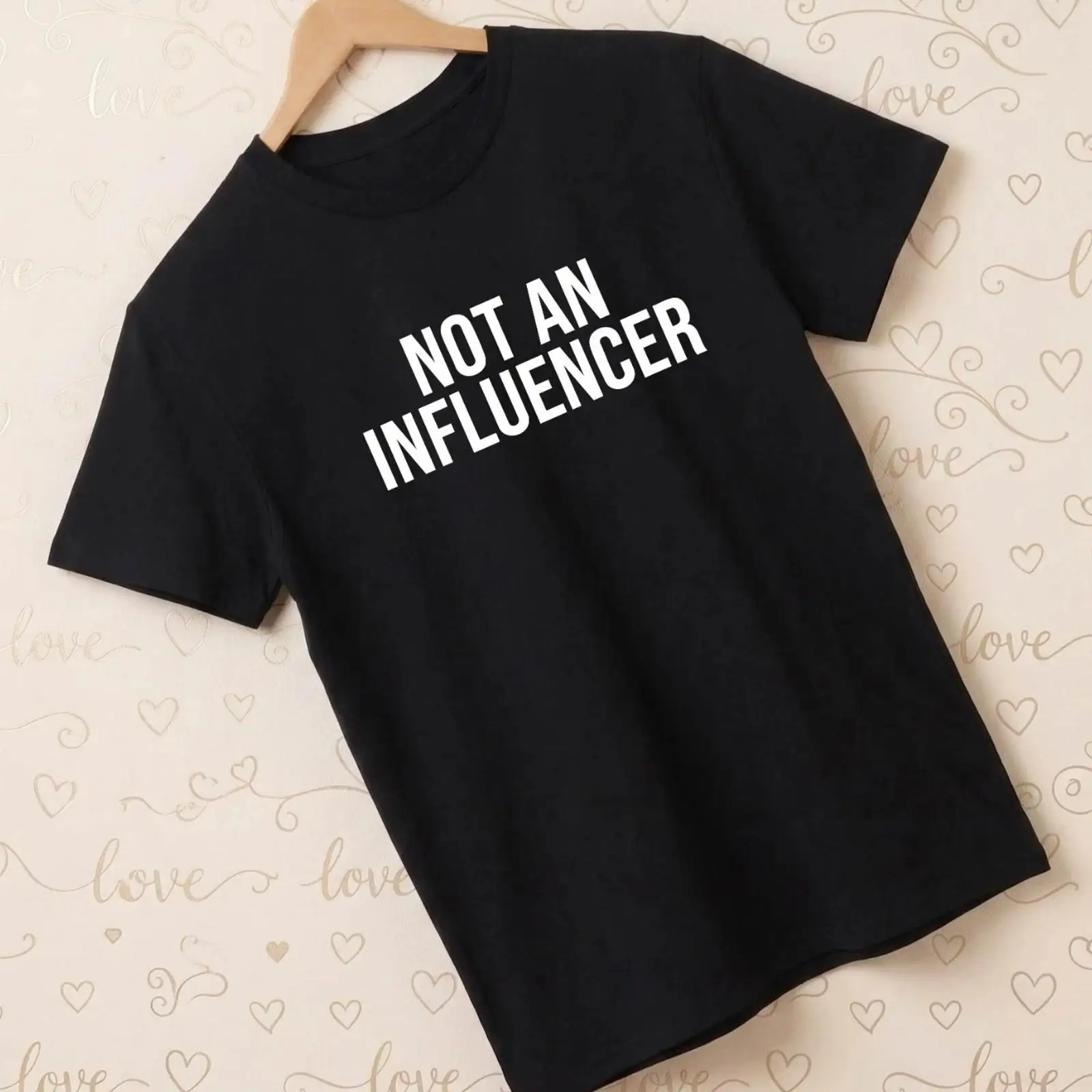 Not An Influencer T Shirt Funn - đánh giá và giá Vintage Fashion Influencers