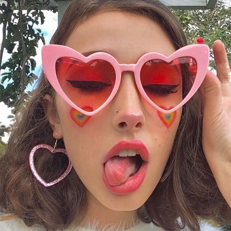 Love Heart Cat Eye Sunglasses  - đánh giá và giá Vintage Fashion Glasses